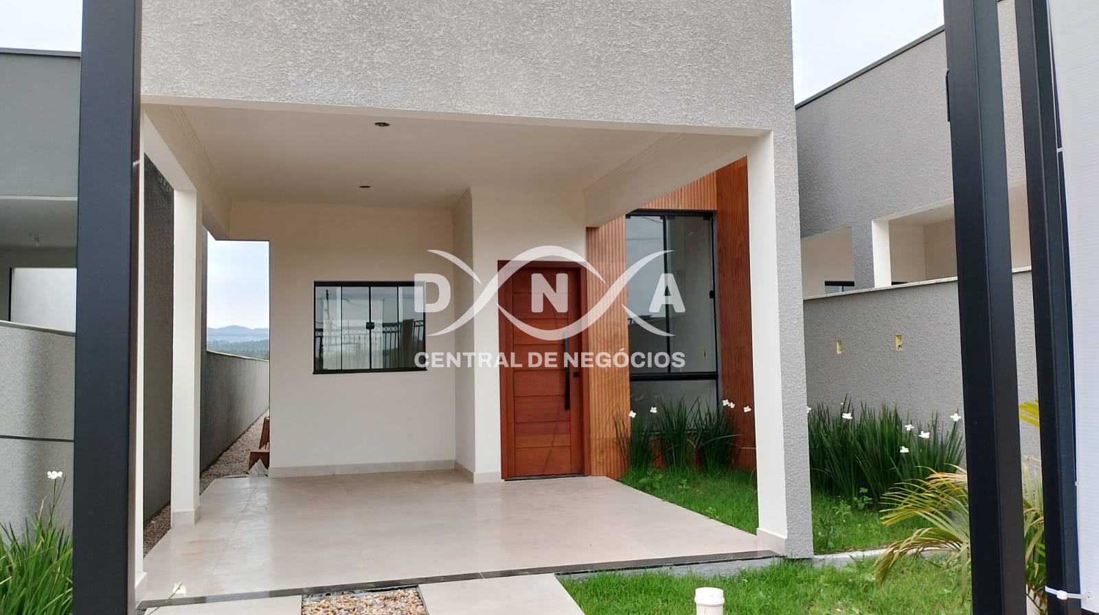 WhatsApp-Image-2025-10-16-at-15.20.08